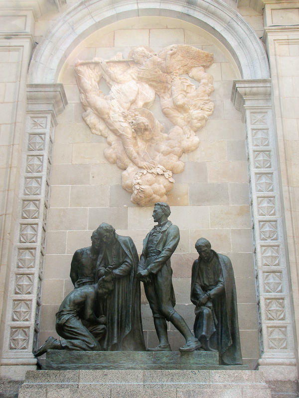 April 22, 2009
